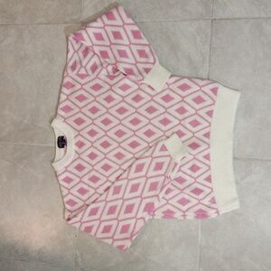 Vintage 1980s WOMEN'S  PINK & WHITE Diamond Print Sweater Pretty in pink medium